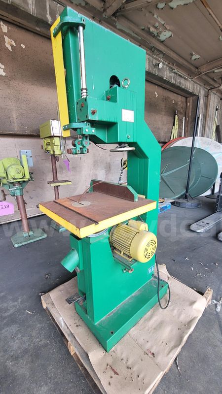**** Woodtek Band Saw Heavy Machinery **** (I)