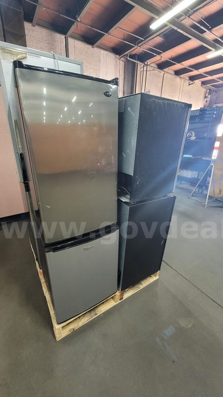 **** Assorted Home Kitchen Appliances **** (I)