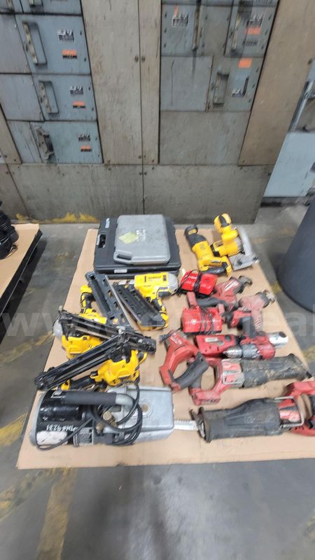 **** Assorted Power Tools **** (I)