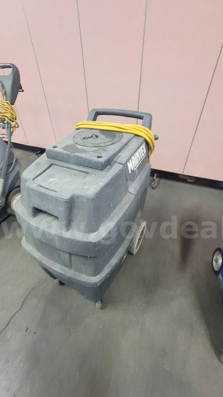 **** Maintex Wet And Dry Vacuum **** (I)