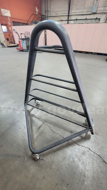 ****ULTRAFIT 10 BALL CORNER MEDICINE RACK **** (I)