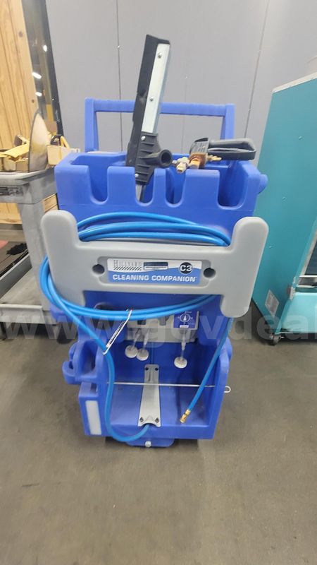 **** HILYARD COMMERCIAL SPRAY CLEANER **** (I)