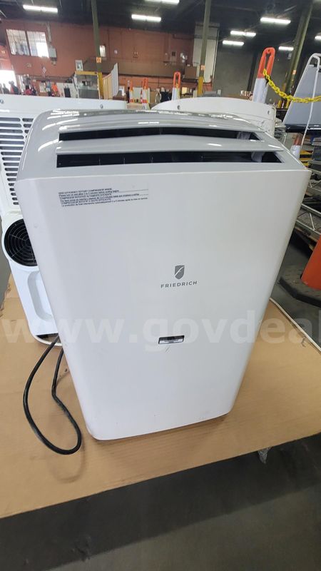 **** ASSORTED PORTABLE AIRCONDITIONING UNIT X3 **** (I)