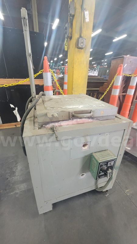 **** KILN LT-3 **** (I)
