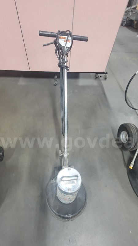 **** THORO MATIC COMMERCIAL FLOOR POLISHER **** (I)