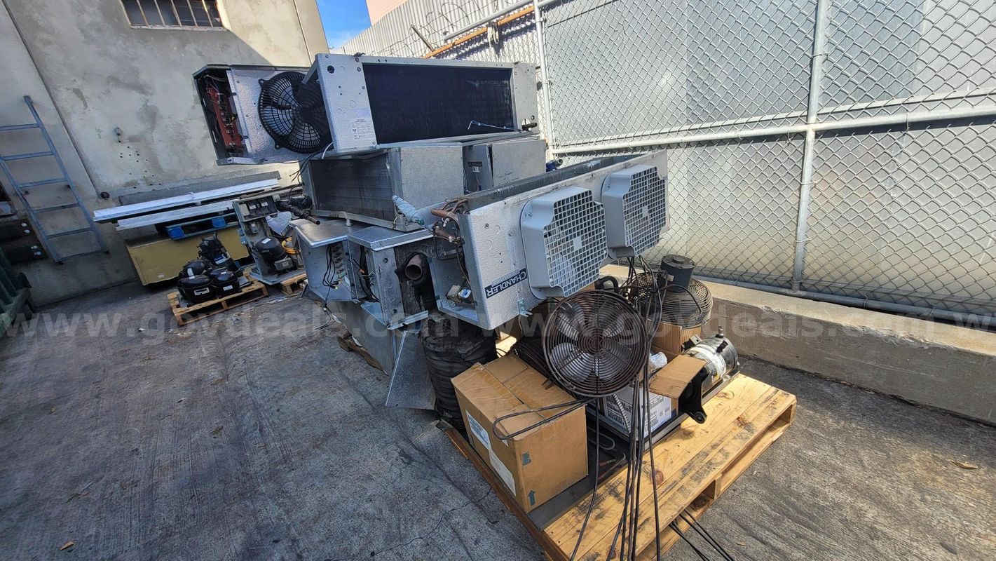 **** ASSORTED HVAC COMMERCIAL REFRIGERATION BY LOT **** (Y)