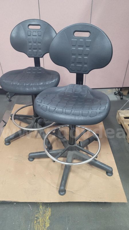 **** Bevco Ergonomic Deluxe Chair With Casters **** (I)