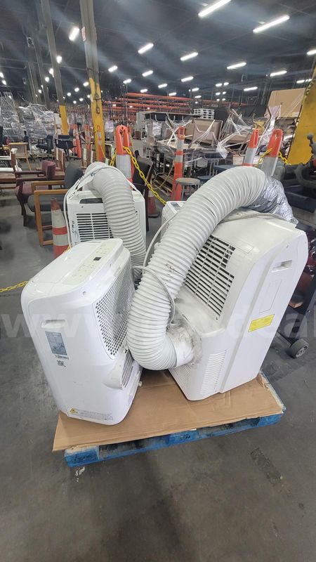 **** ASSORTED PORTABLE AC UNIT 4 IN A LOT **** (I)