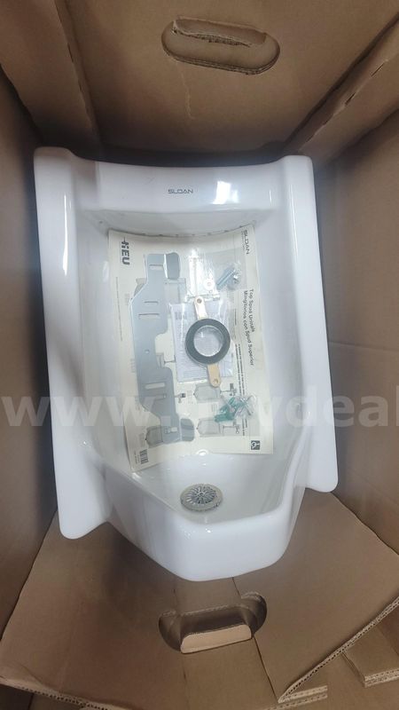 **** MEN MOUNTED COMMERCIAL URINAL NEW IN A BOX LOT OF 5 **** (I)