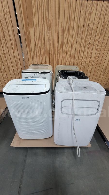 **** ASSORTED PORTABLE AC UNIT **** (I)