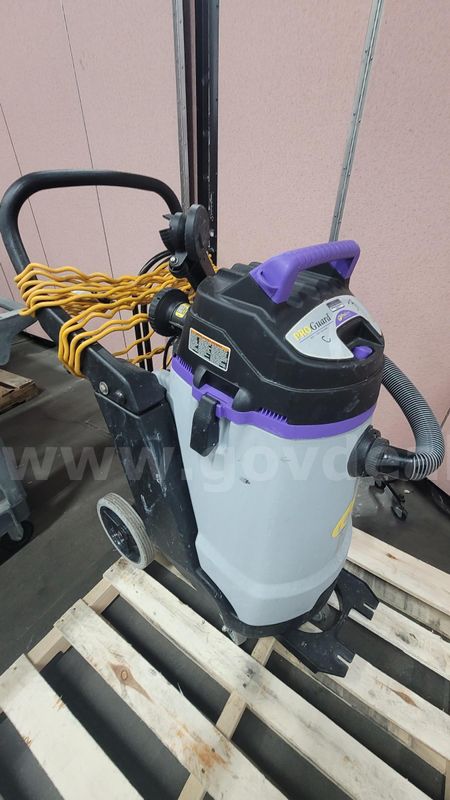 **** PROGUARD WET AND DRY VACUUM **** (I)