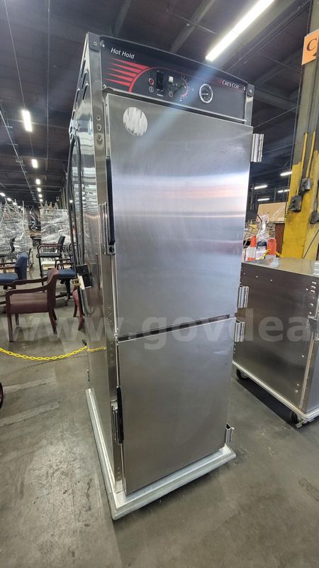 **** CRES COR MOBILE HEATED HOLDING CABINET **** (I)