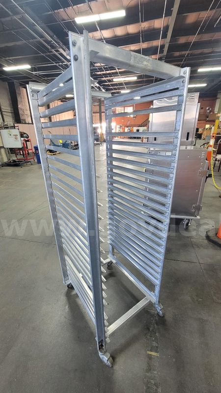 **** ALUMINUM MOBILE COMMERCIAL SHEET TRAY RACK **** (I)