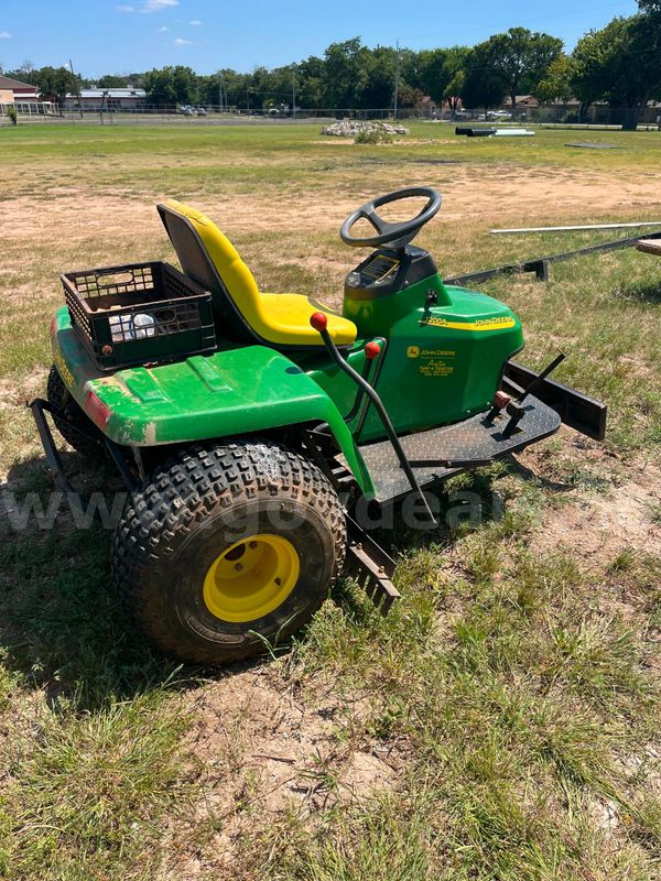 John Deere 1200A Bunker Rake