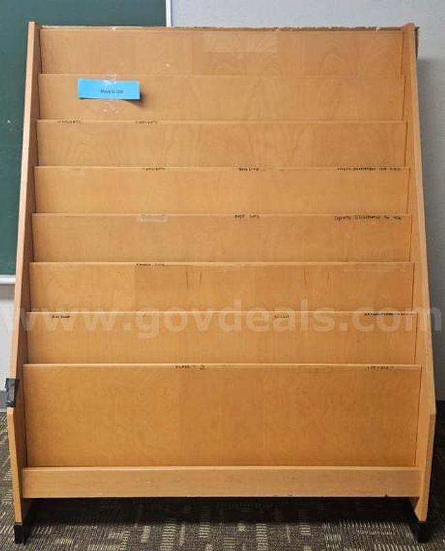 Wood Tiered Forward-Facing Classroom Bookcase / Library Display Shelf