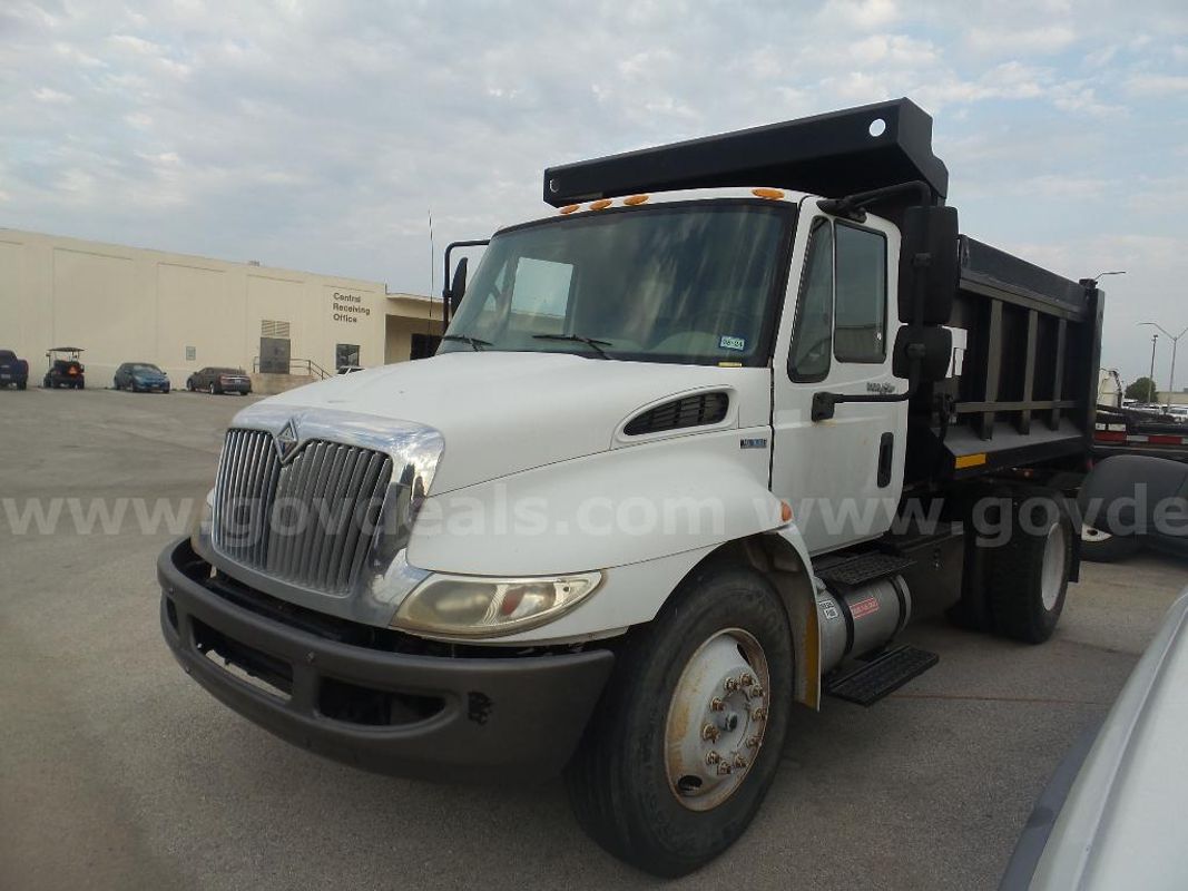 2010 International 4300