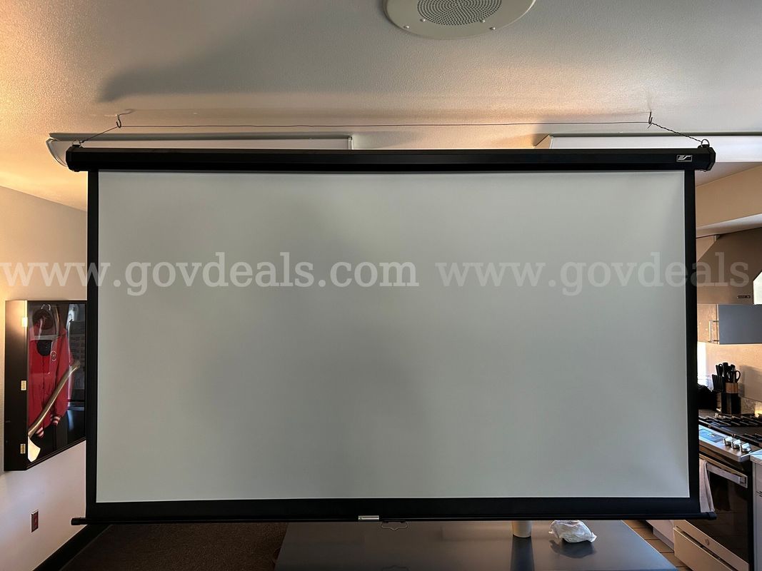 Projector & Screen