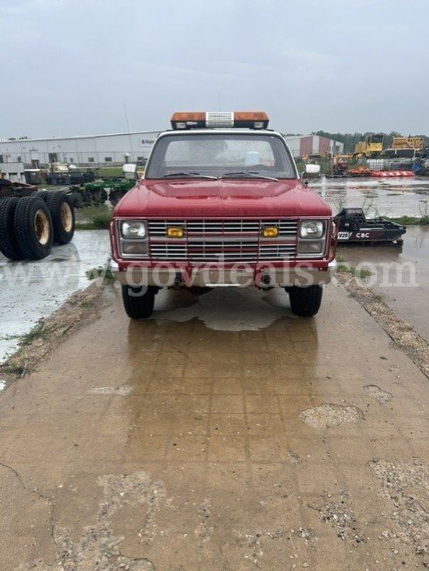 1984 chevrolet M1008 4x4 pickup