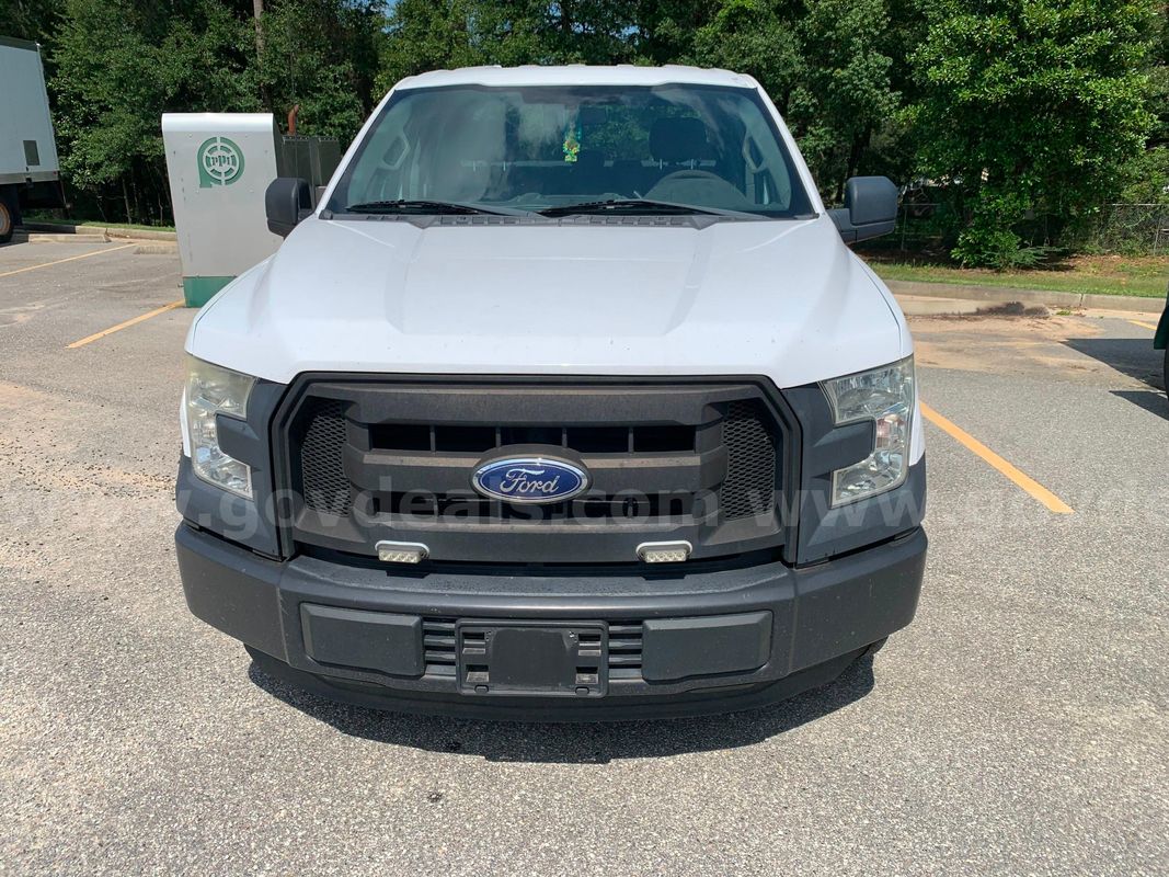 2015 Ford F-150 XL SuperCab 6.5-ft. Bed 2WD