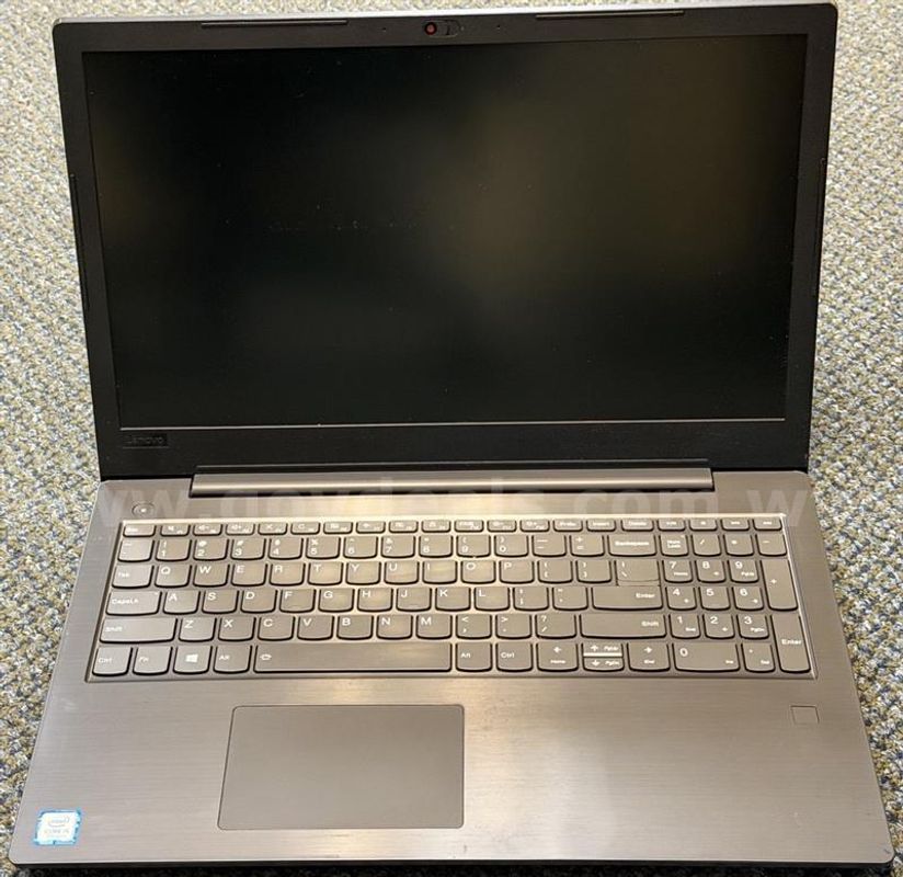 Laptop: Lenovo V330-15IKB (81AX)