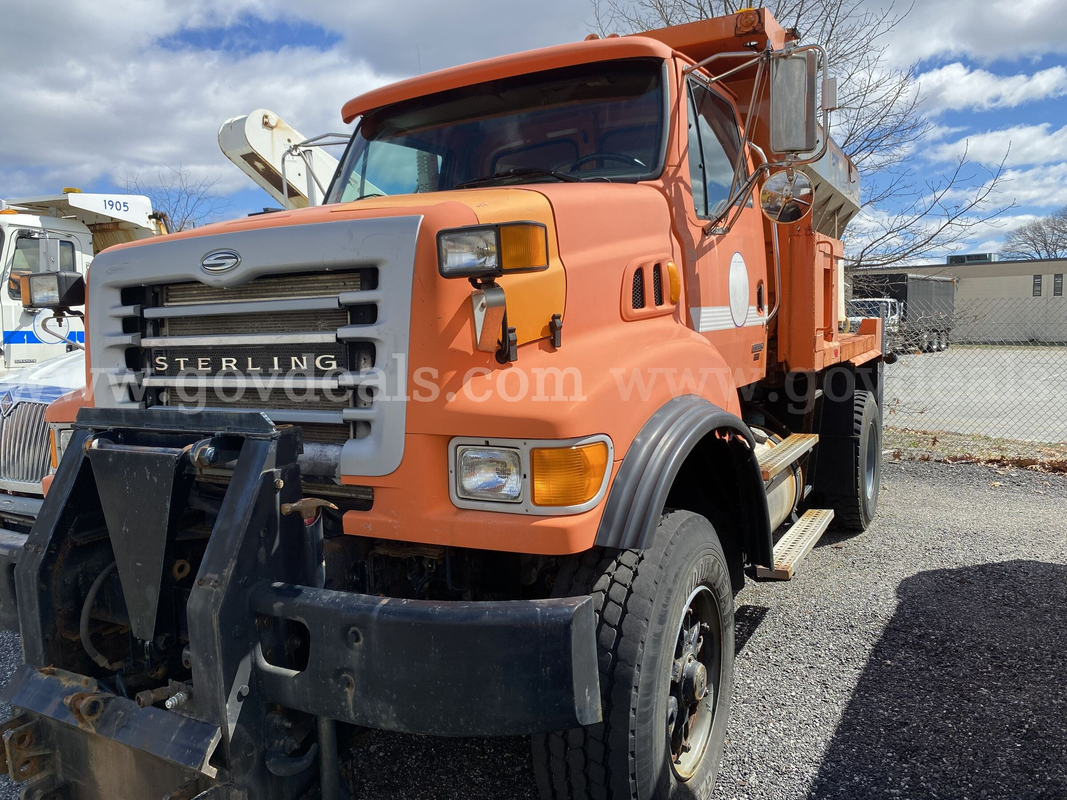 2005 Sterling L9500