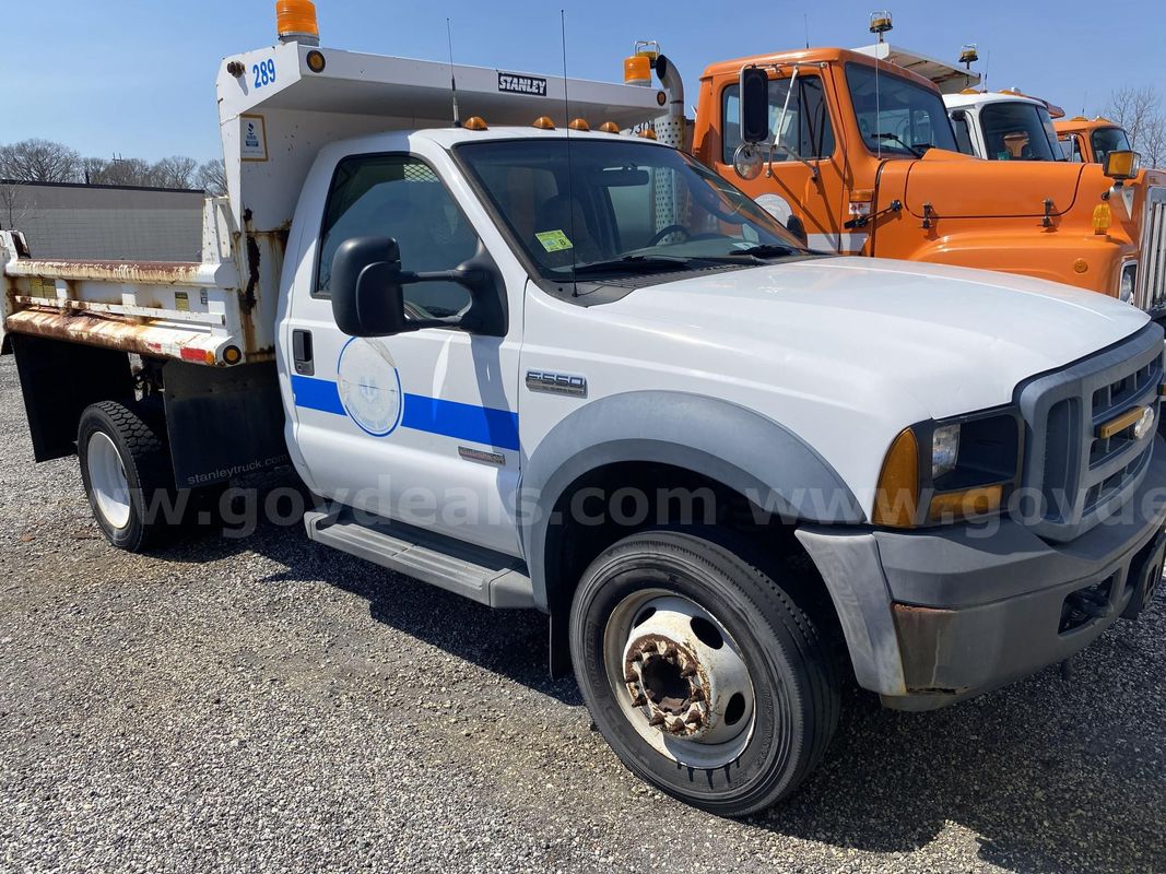 2007 Ford F-550