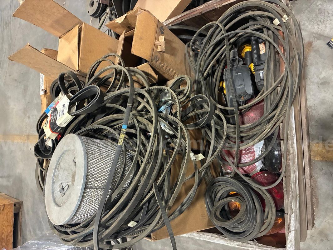 Cordless tools, belts, and filters pallet