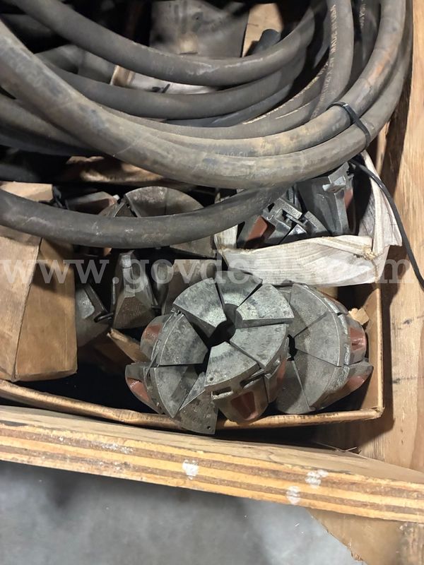 Pallets quantity (3) hydraulic fittings, hoses, presses and dyes