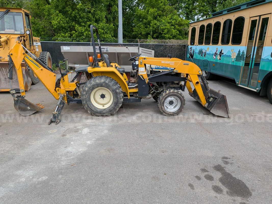 Cub Cadet 7265 Mini Backhoe