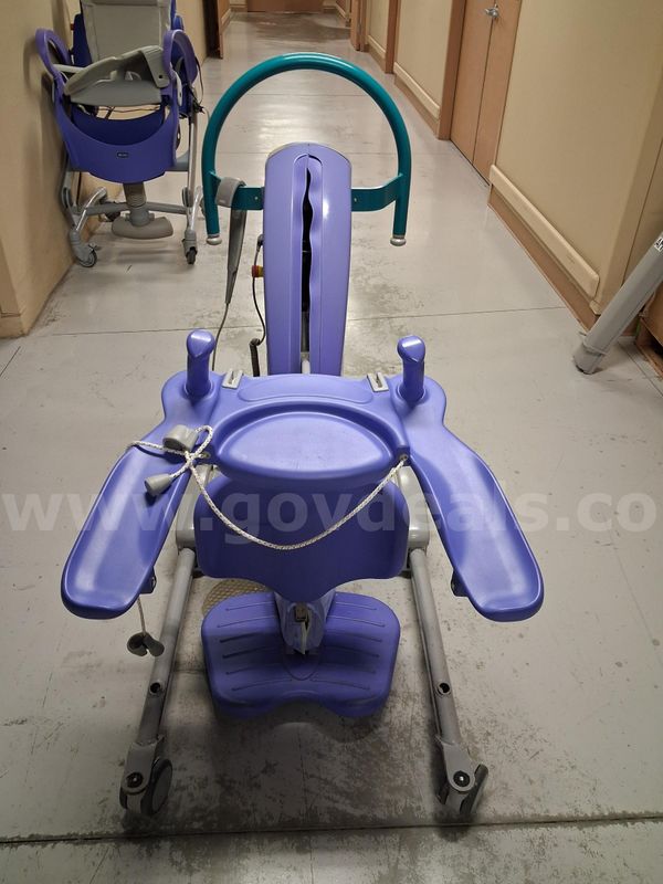 Arjo Sara Plus Lift - Operational