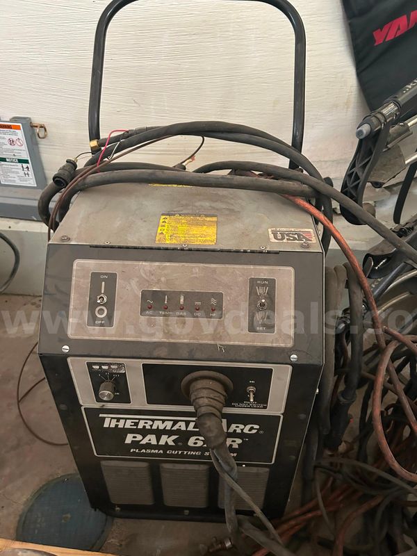 Thermadyne Thermal ARC Plasma Cutter. 200/200V. Model # PAK6XR / SN # L12518A184601