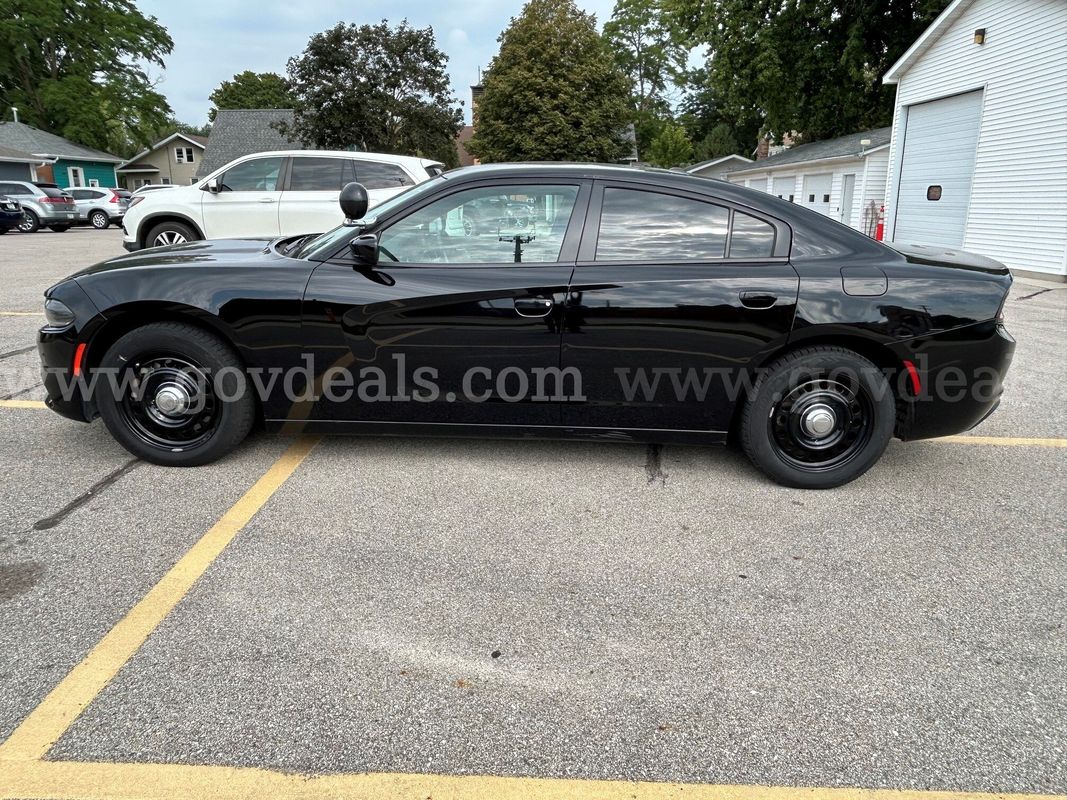 2021 Dodge Charger V6 AWD