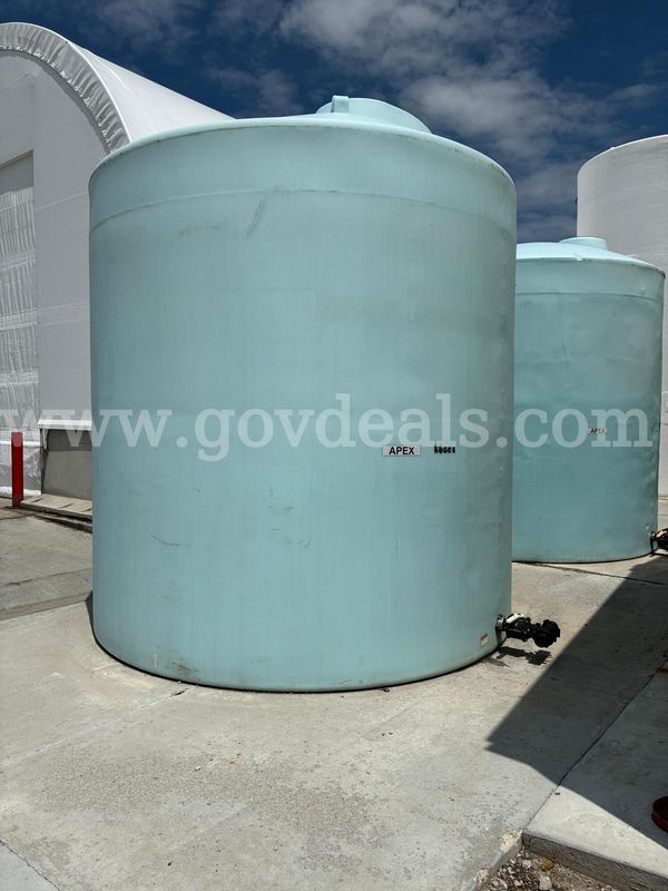 (2) 10,000 Gallon Poly Tanks