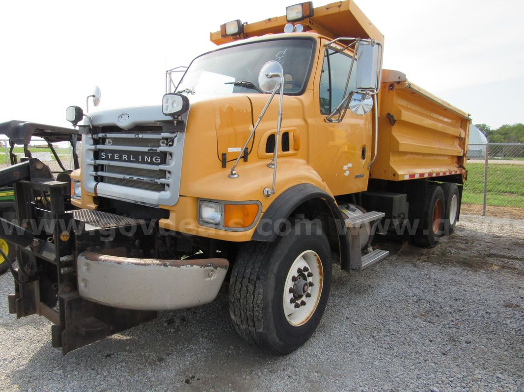 2005 Sterling LT7500