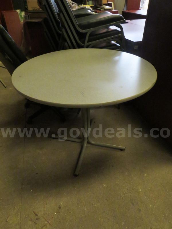 Circle Table