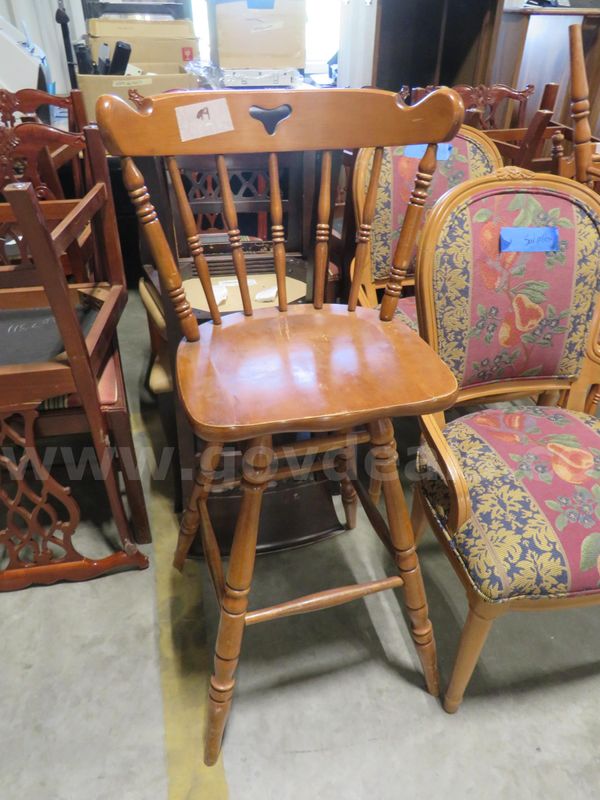 Bar Stools & Chair