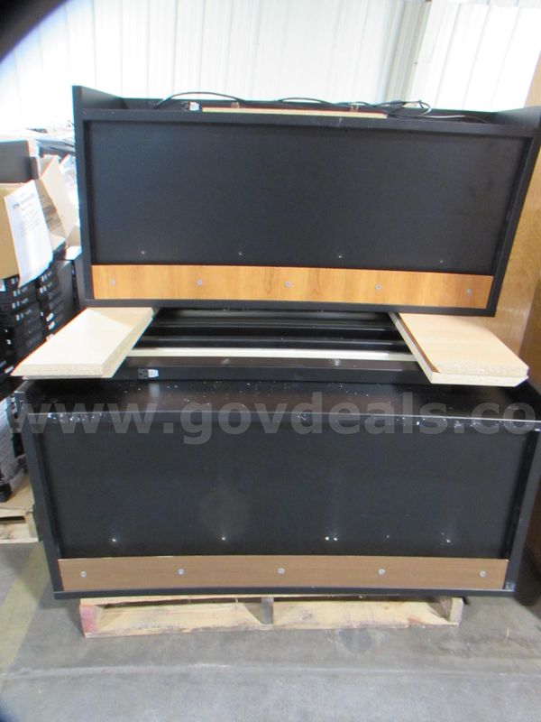 4-Desk Hutches