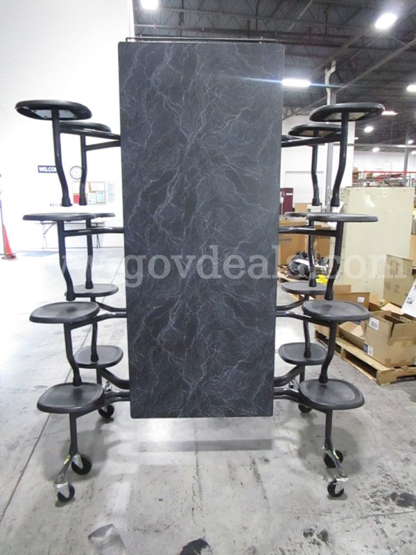 Mobile Cafeteria Table with Stools (B)