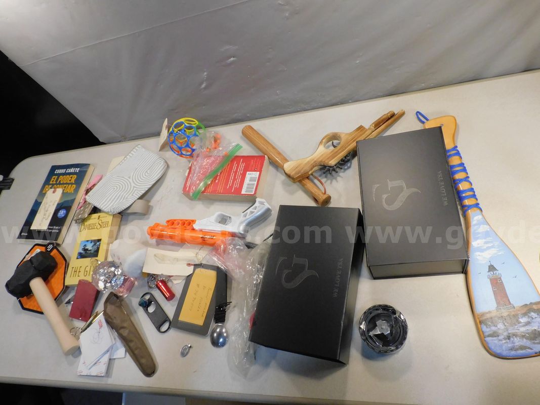 Toys & Household Items (FS)