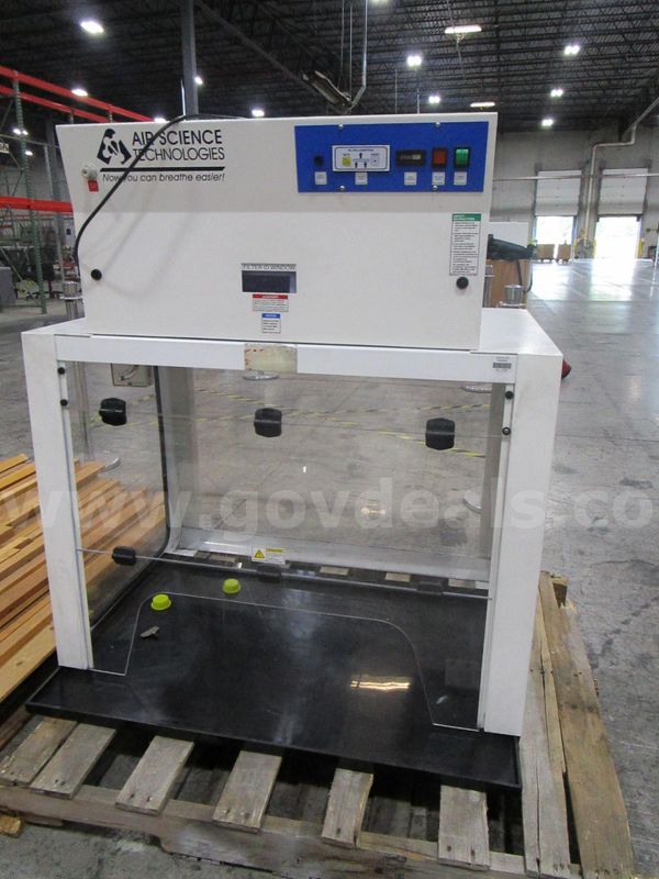 Air Science Fume Hood (G)