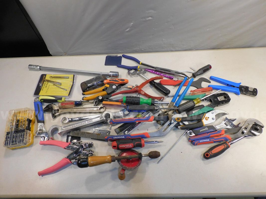 Hand Tools (FS)