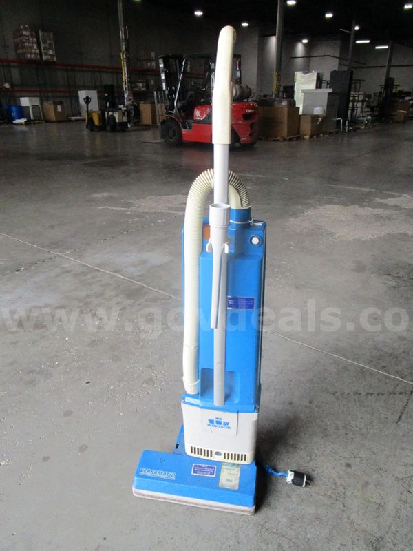 Windsor Vacuum (J)