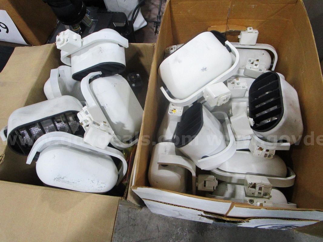 Track Lighting Fixtures (J)