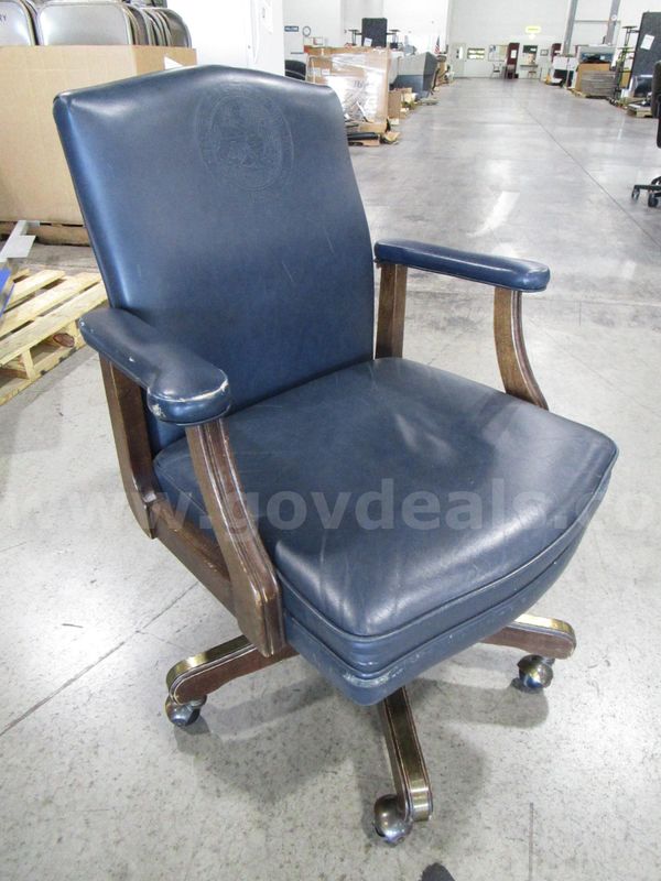 Office Chair on Wheels (C)
