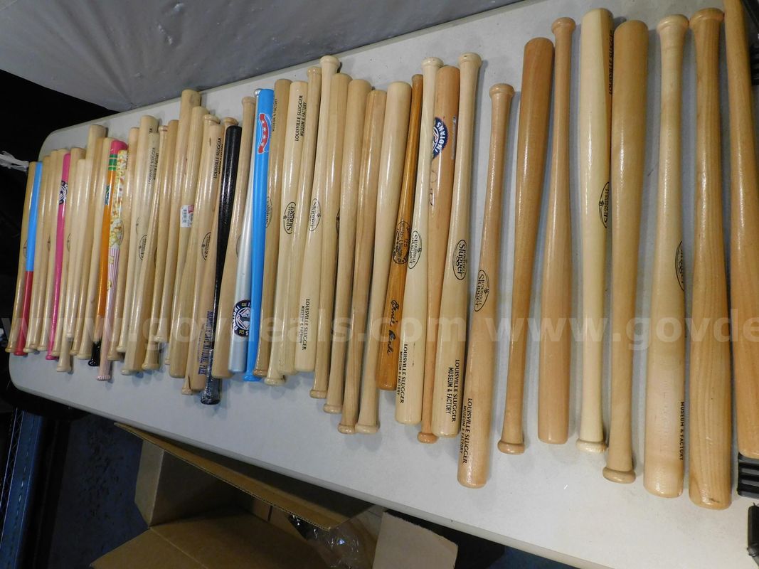 47 Mini Bats (FS)