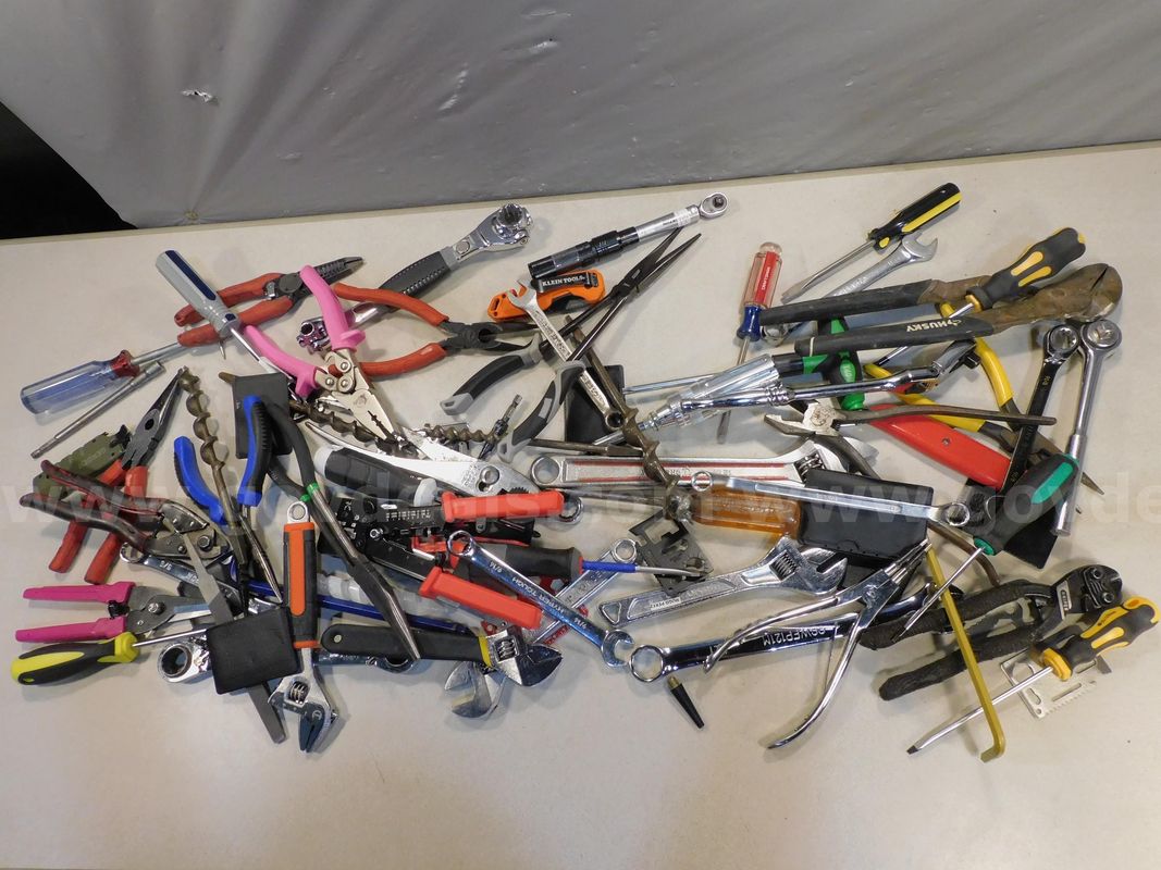 Hand Tools (FS)