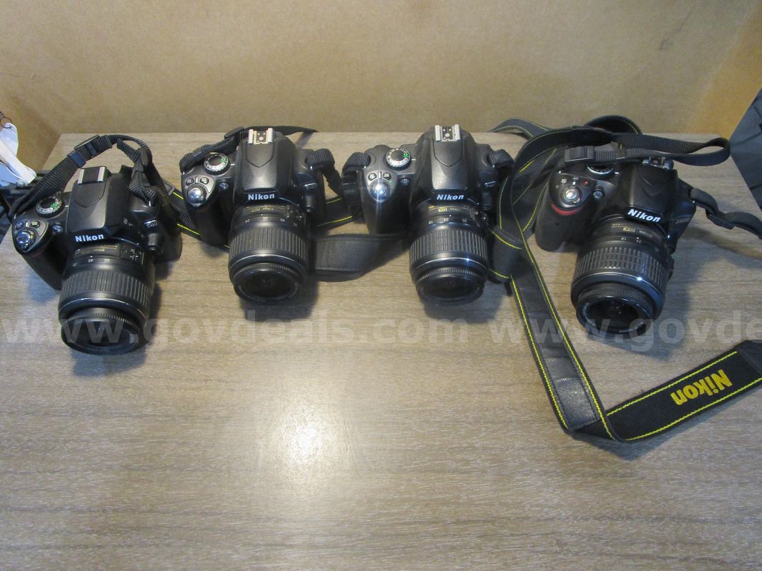 4 Nikon Cameras (J)