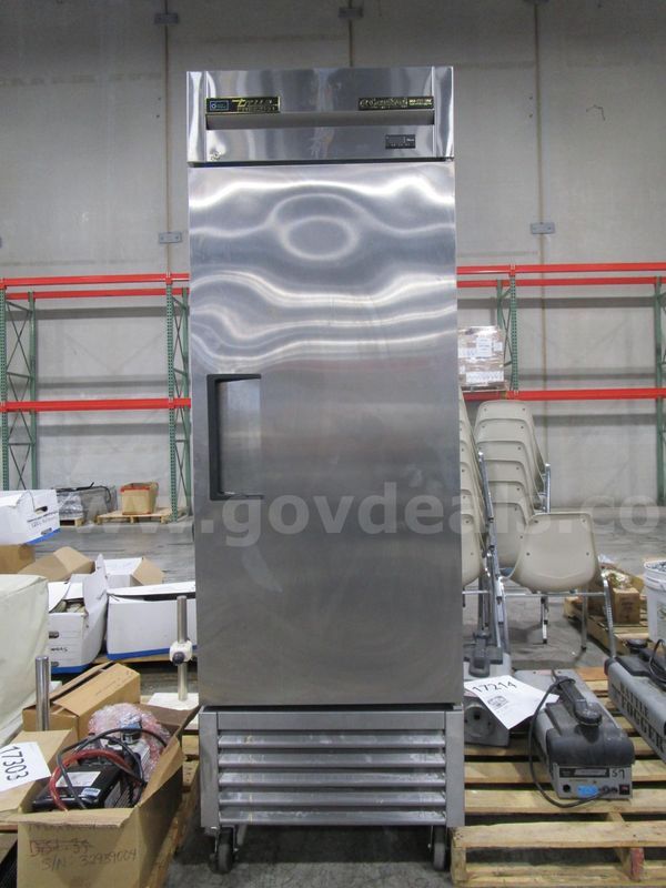 Single Door Freezer (B)