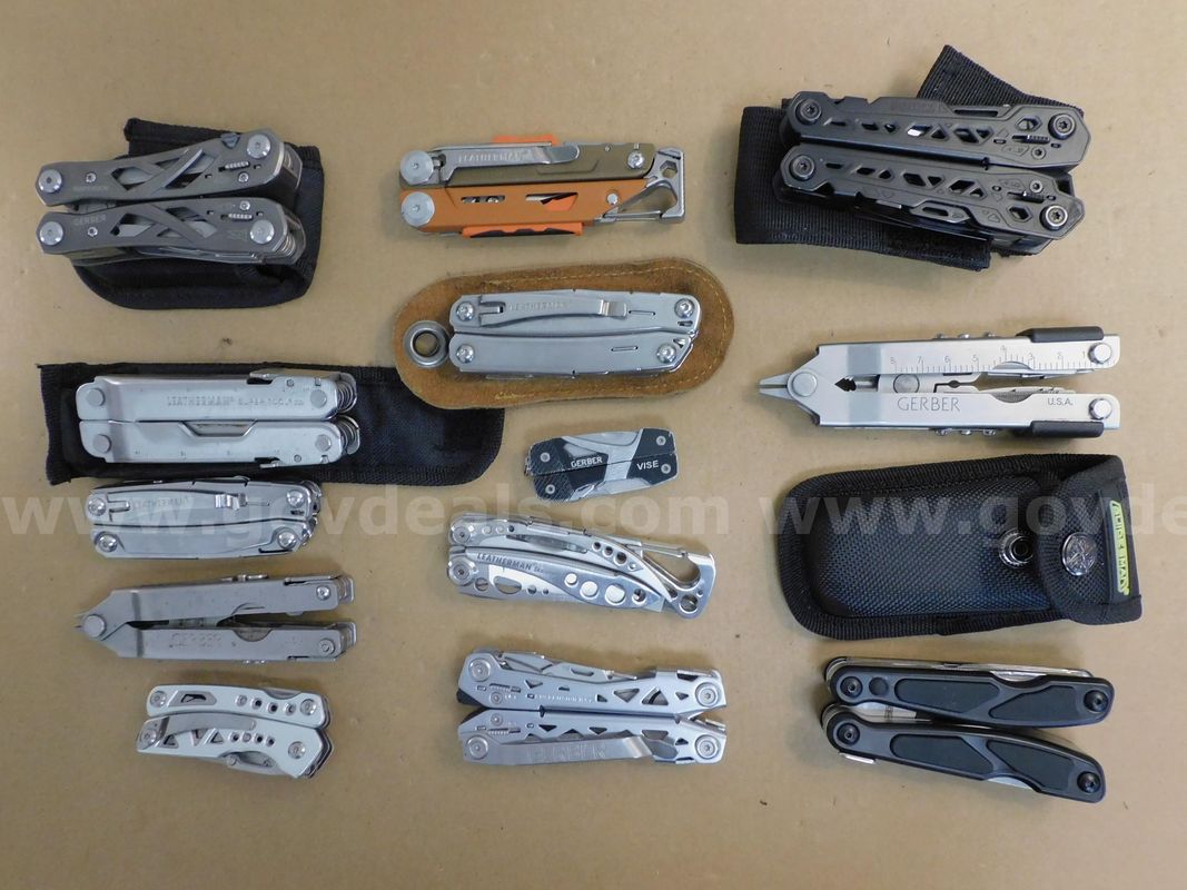 13 Multi-Tools (FS)