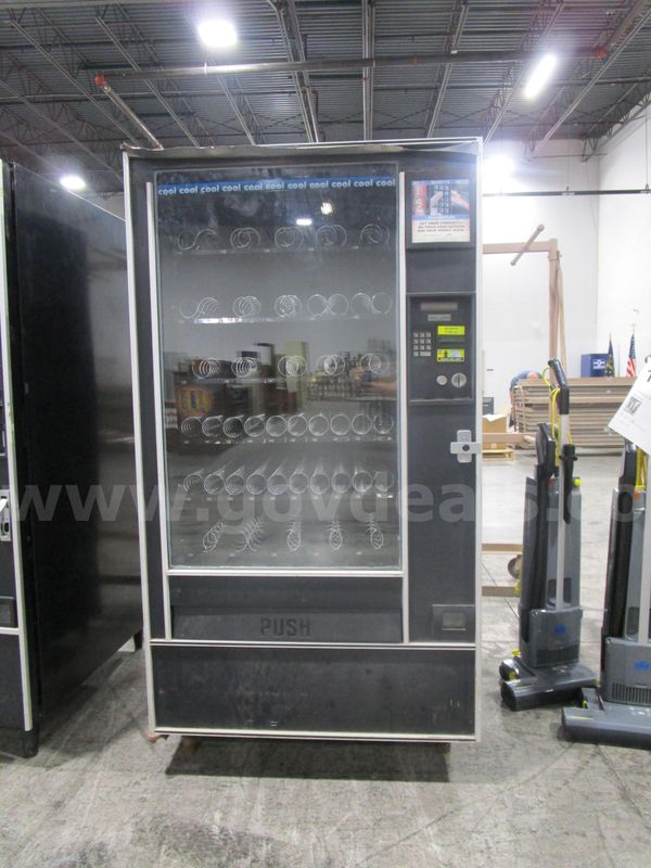 Snack Vending Machine (G)